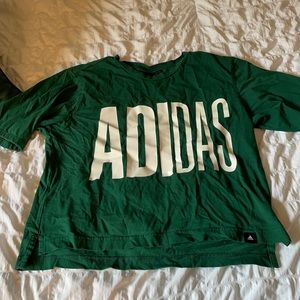 green cropped workout shirt